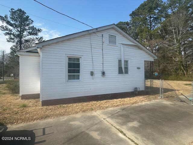 614 Larkspur Road Kinston, NC 28501 - Photo 3 of 13 IMG_0081