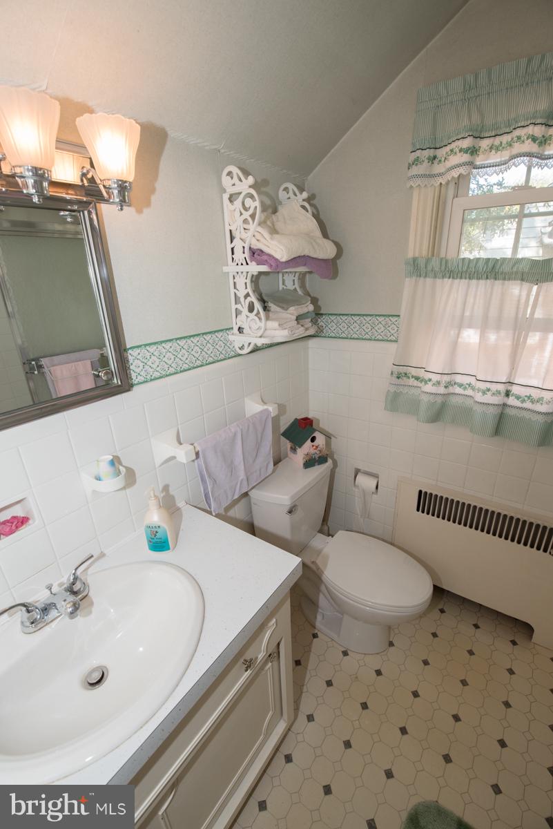 1502 Esbenshade Road Lancaster, PA 17601 - Photo 19 of 25 Full Bath