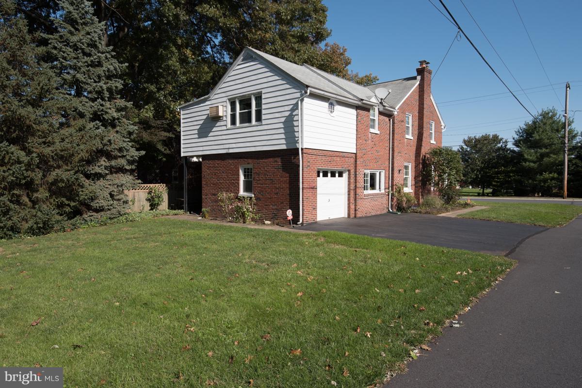 1502 Esbenshade Road Lancaster, PA 17601 - Photo 2 of 25 Rear View