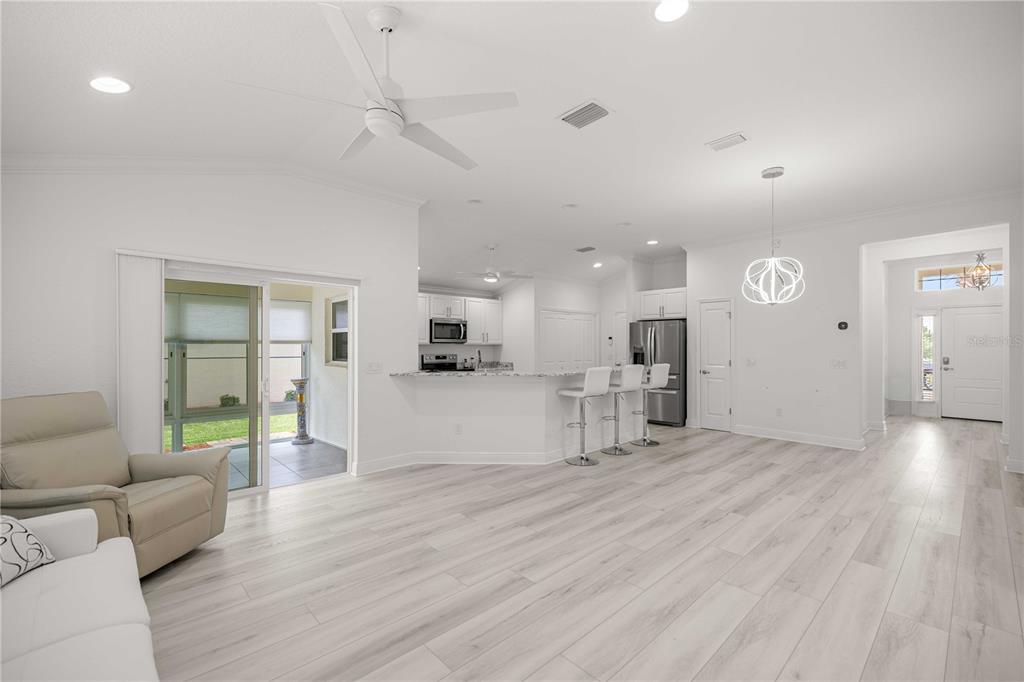 10367 Addison Shore Way Oxford, FL 34484 - Photo 14 of 52