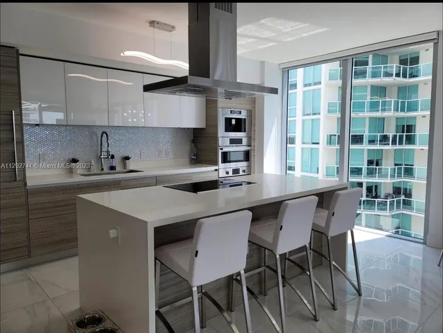 $9,500 | 300 Sunny Isles Boulevard, Unit 41202, Sunny Isles Beach, FL 33160