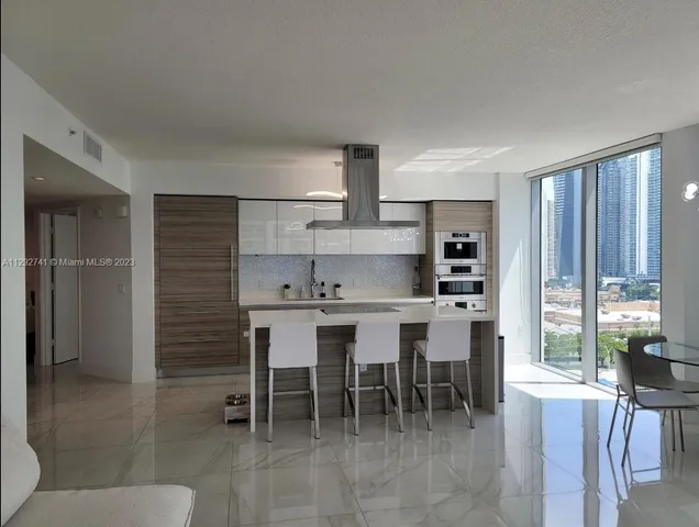 $9,500 | 300 Sunny Isles Boulevard, Unit 41202, Sunny Isles Beach, FL 33160