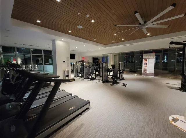 $9,500 | 300 Sunny Isles Boulevard, Unit 41202, Sunny Isles Beach, FL 33160