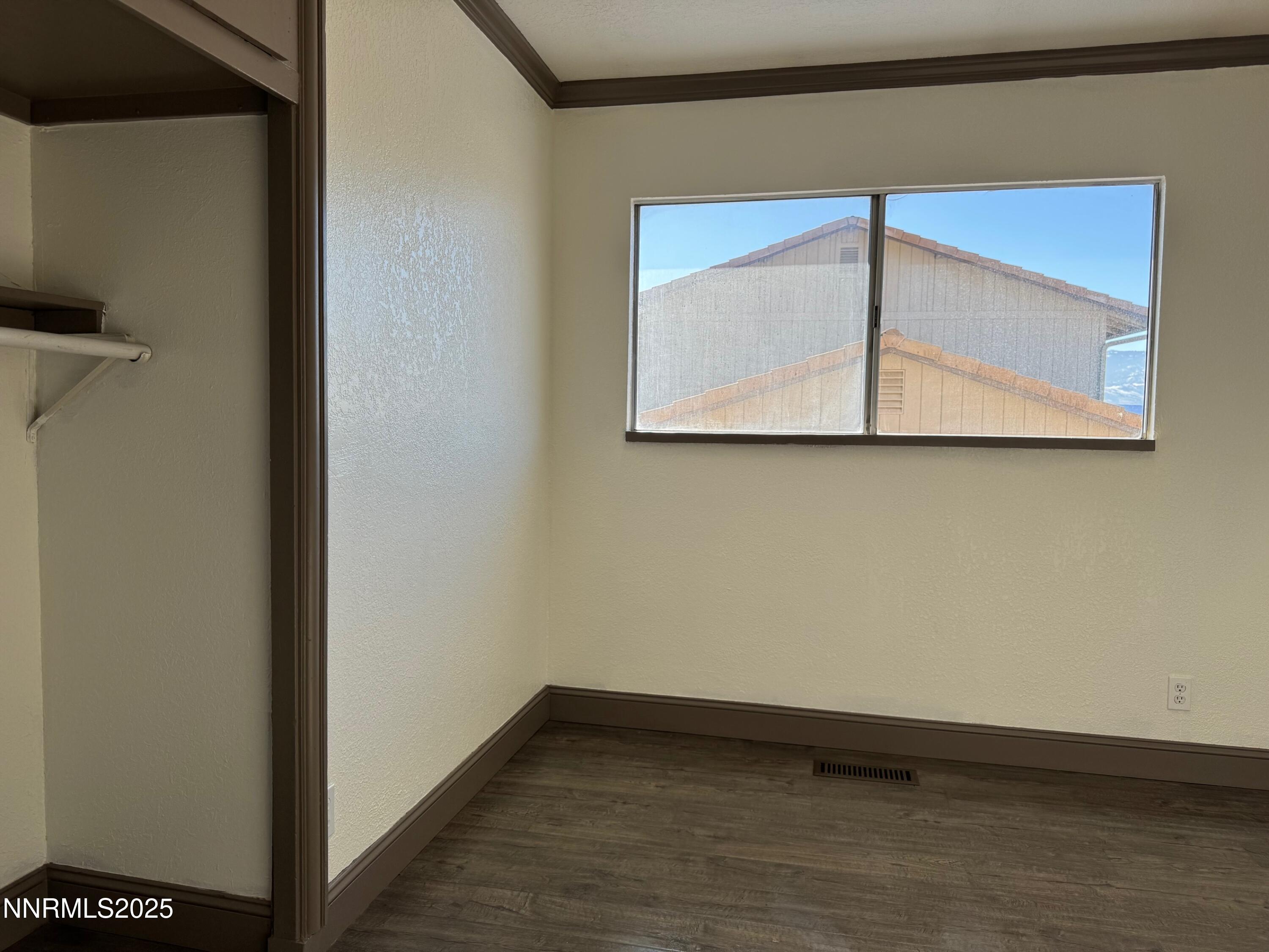 3290 Lodestar Lane Reno, NV 89503 - Photo 19 of 23 IMG_3405