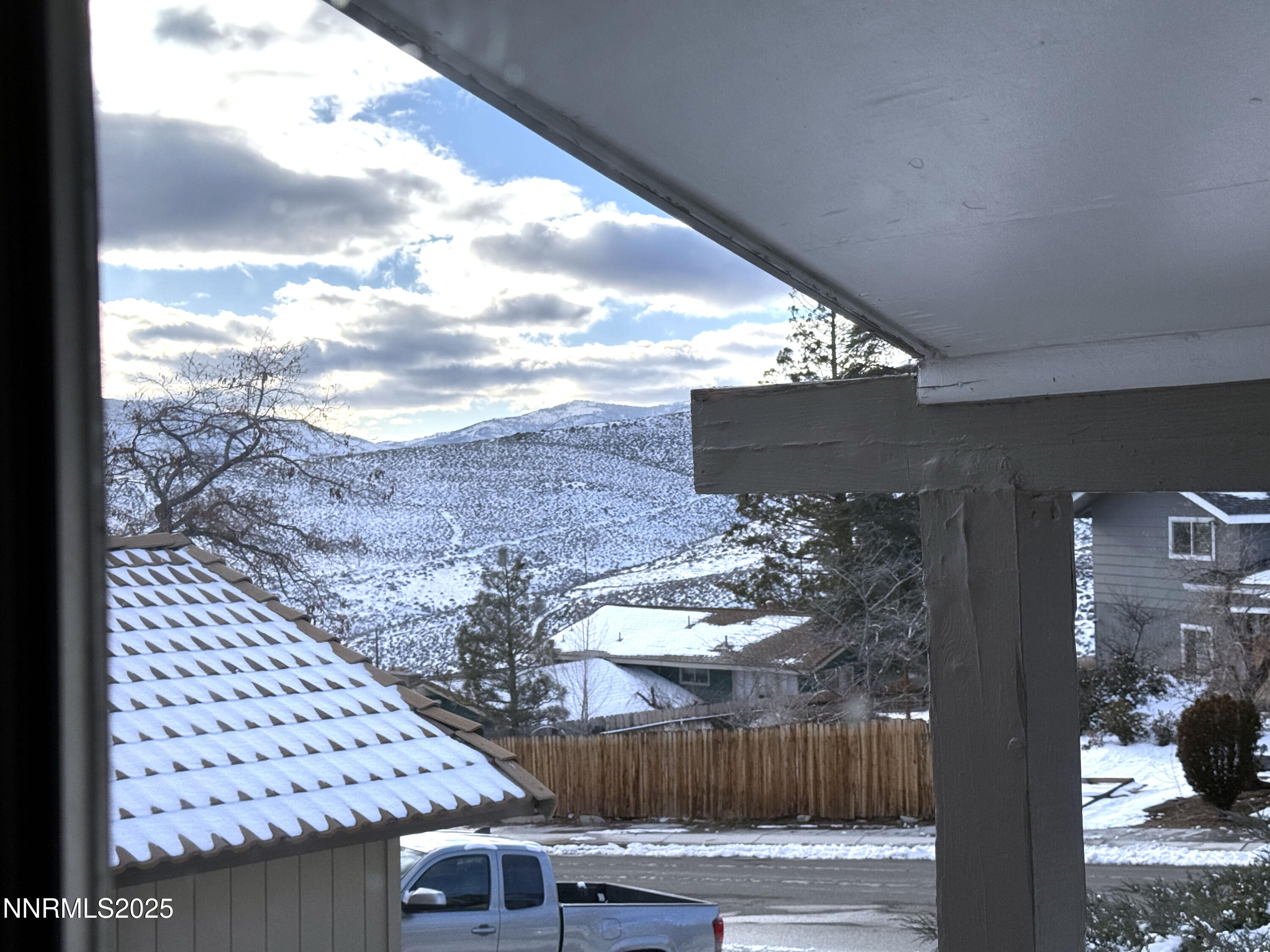 3290 Lodestar Lane Reno, NV 89503 - Photo 5 of 23 IMG_3378