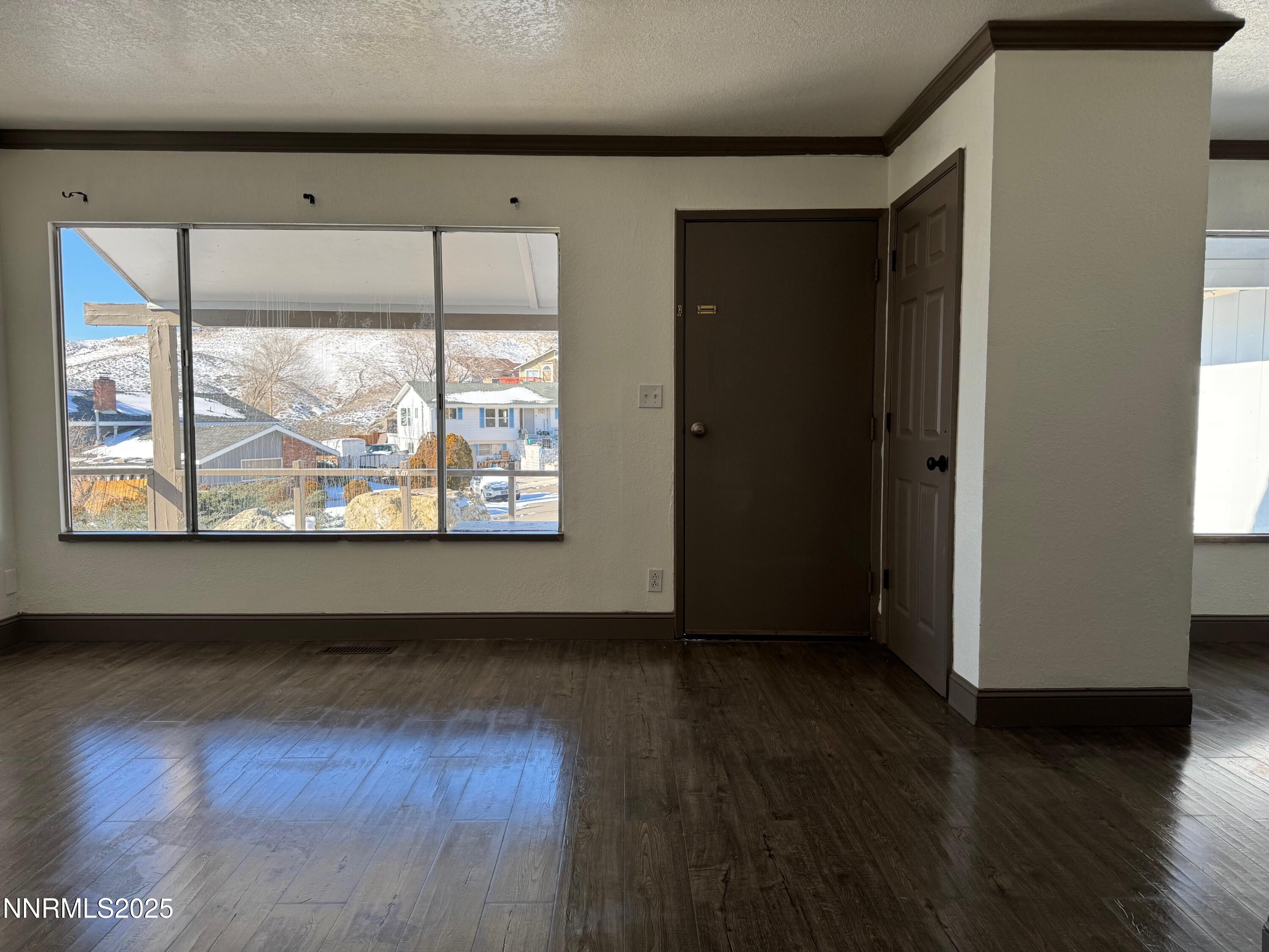 3290 Lodestar Lane Reno, NV 89503 - Photo 8 of 23 IMG_3397