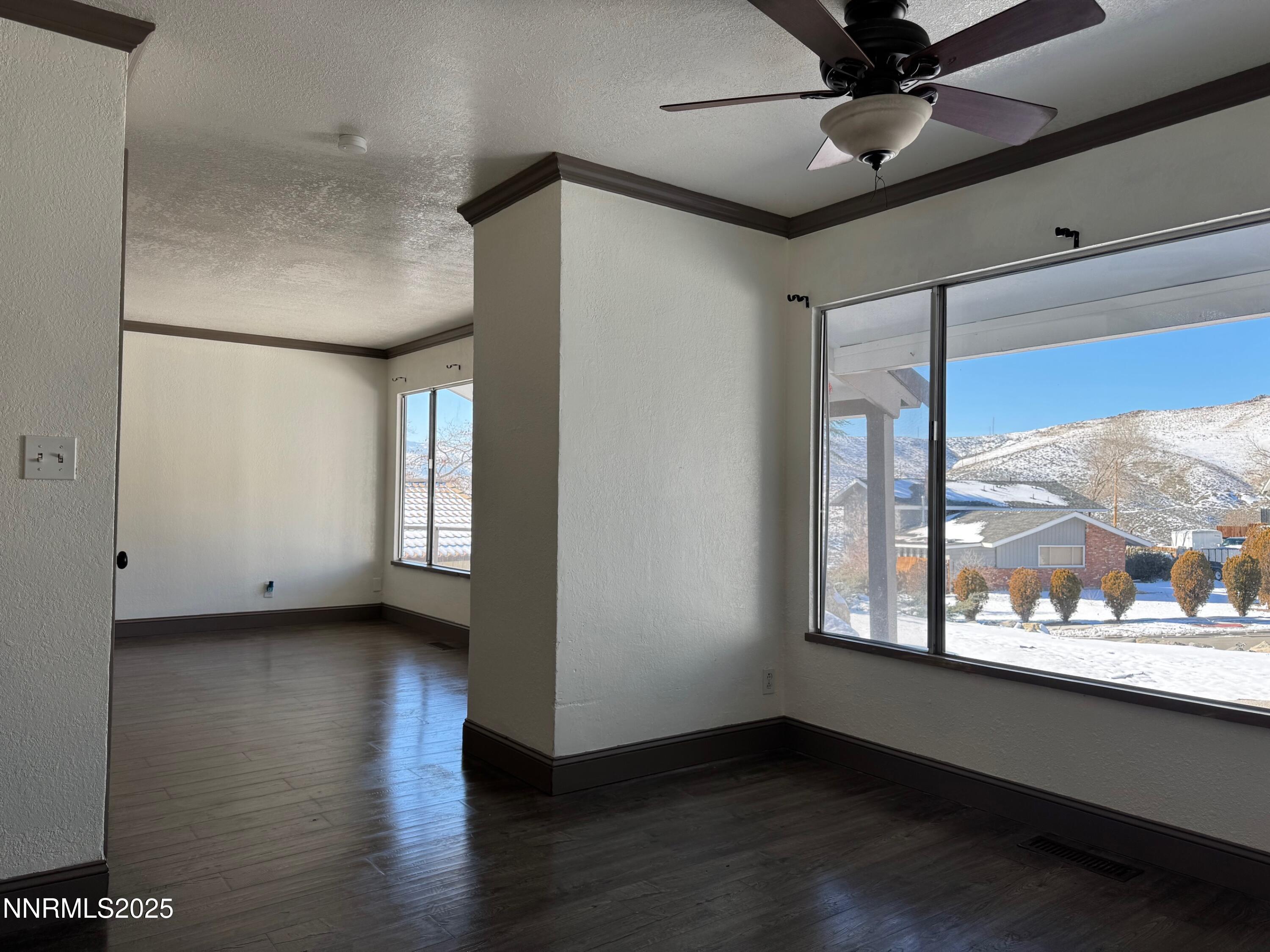 3290 Lodestar Lane Reno, NV 89503 - Photo 9 of 23 IMG_3388