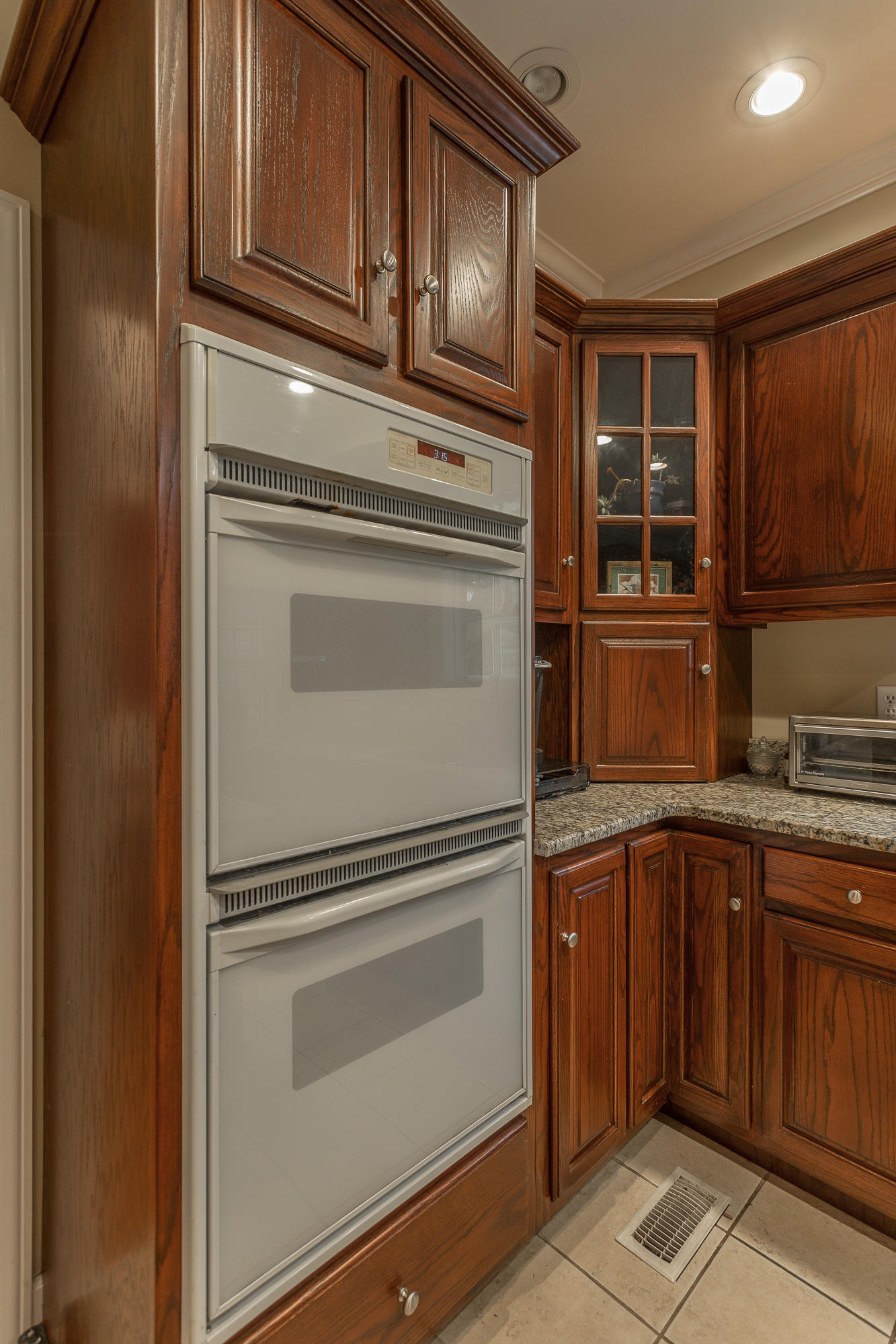 1104 Clift Cave Road Soddy Daisy, TN 37379 - Photo 17 of 63 1104 Clift Cave Road INT-16