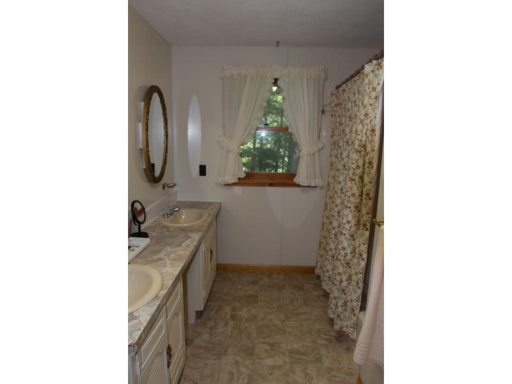 297 North Groton Road Hebron, NH 03241 - Photo 14 of 20
