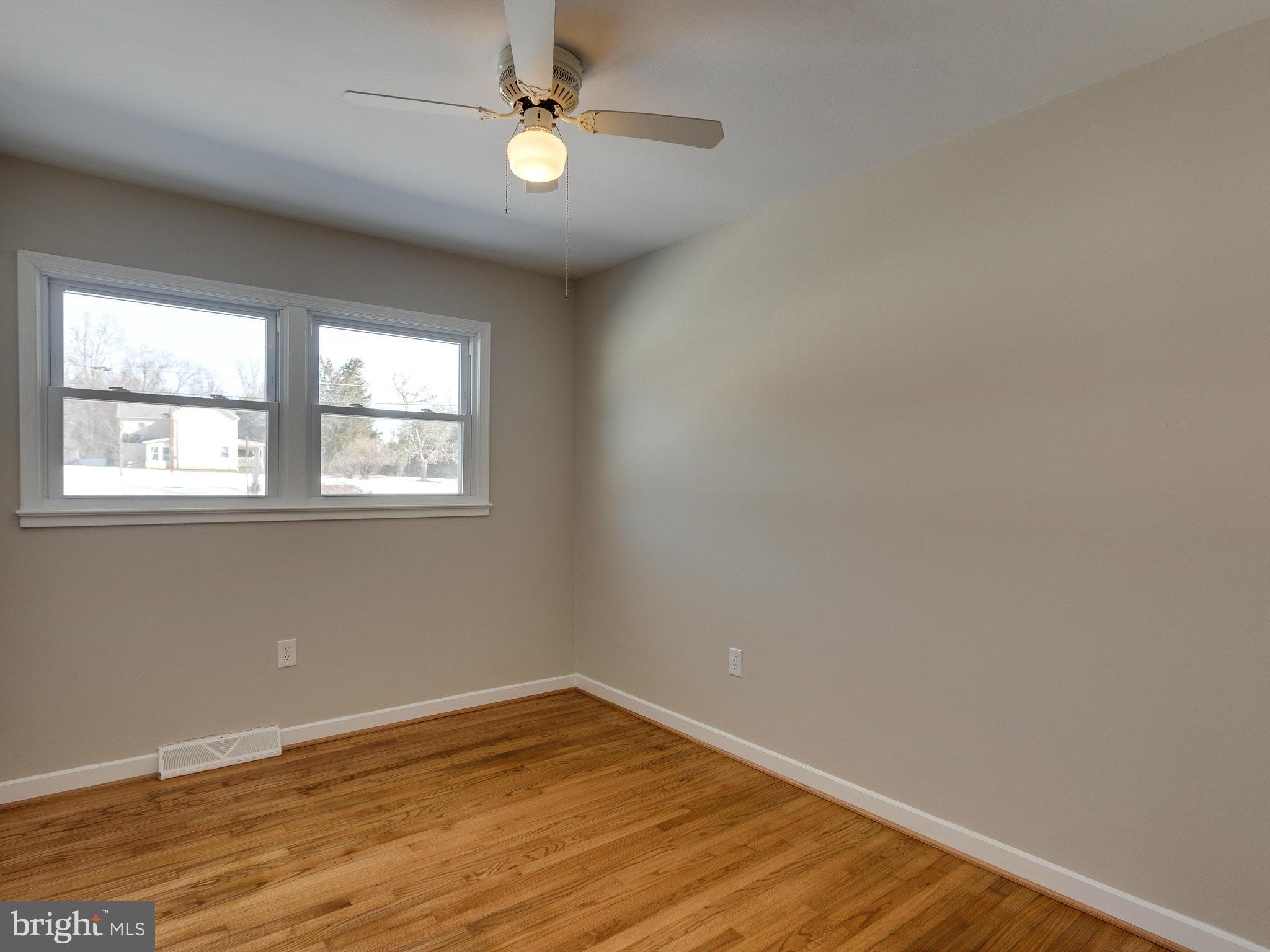 15301 Thoroughfare Road Gainesville, VA 20155 - Photo 22 of 30 Bedroom