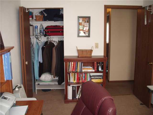 3228 West Case Road Dublin, OH 43017 - Photo 15 of 17 Gallery Image 15