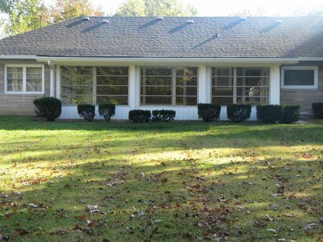 156 North Franklin Road Indianapolis, IN 46219 - Photo 14 of 17 Gallery Image 14