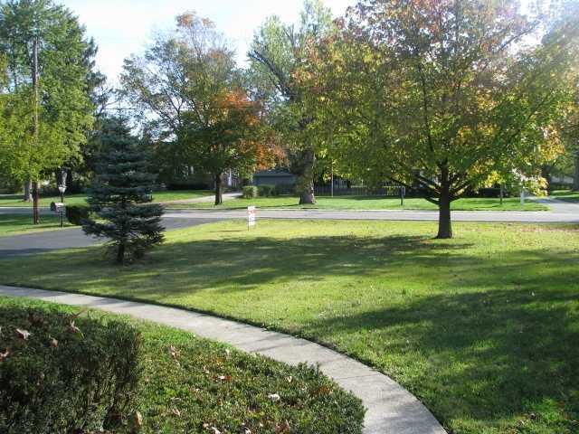 156 North Franklin Road Indianapolis, IN 46219 - Photo 17 of 17 Gallery Image 17