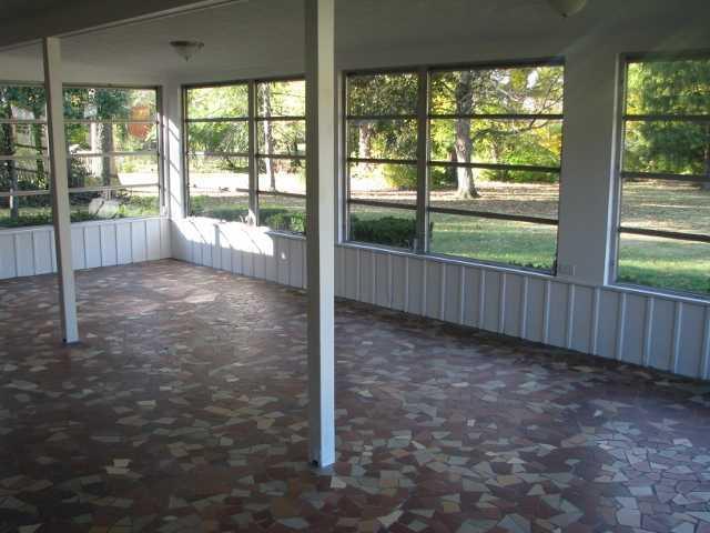 156 North Franklin Road Indianapolis, IN 46219 - Photo 10 of 17 Gallery Image 10