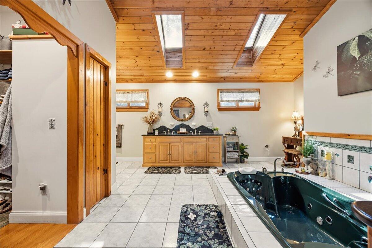 26 Old Country Way Limerick, ME 04048 - Photo 22 of 46 Bathroom