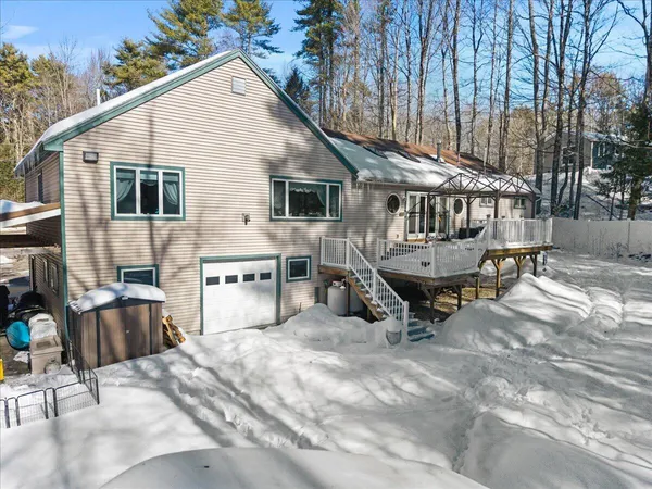 $685,000 | 26 Old Country Way, Limerick, ME 04048