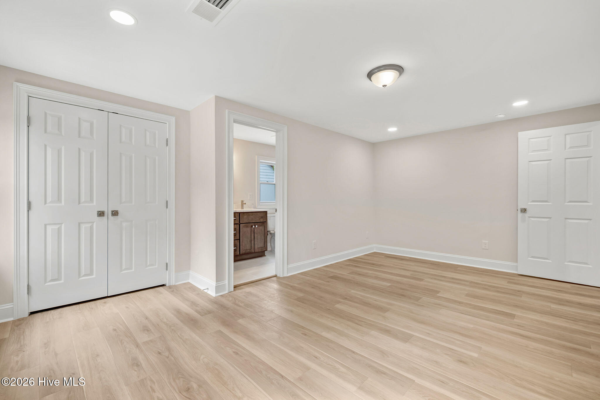 615 South Raleigh Street Wallace, NC 28466 - Photo 22 of 34 Primary Bedroom