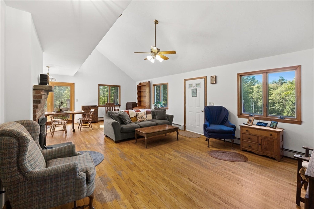 110 B High Street Upton, MA 01568 - Photo 9 of 40
