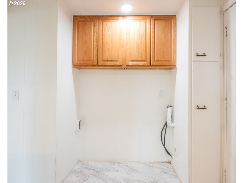 3950 Coburg Road, Unit 52 Eugene, OR 97408 - Photo 14 of 39