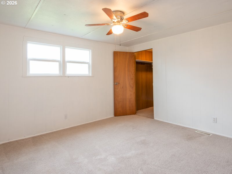 3950 Coburg Road, Unit 52 Eugene, OR 97408 - Photo 23 of 39