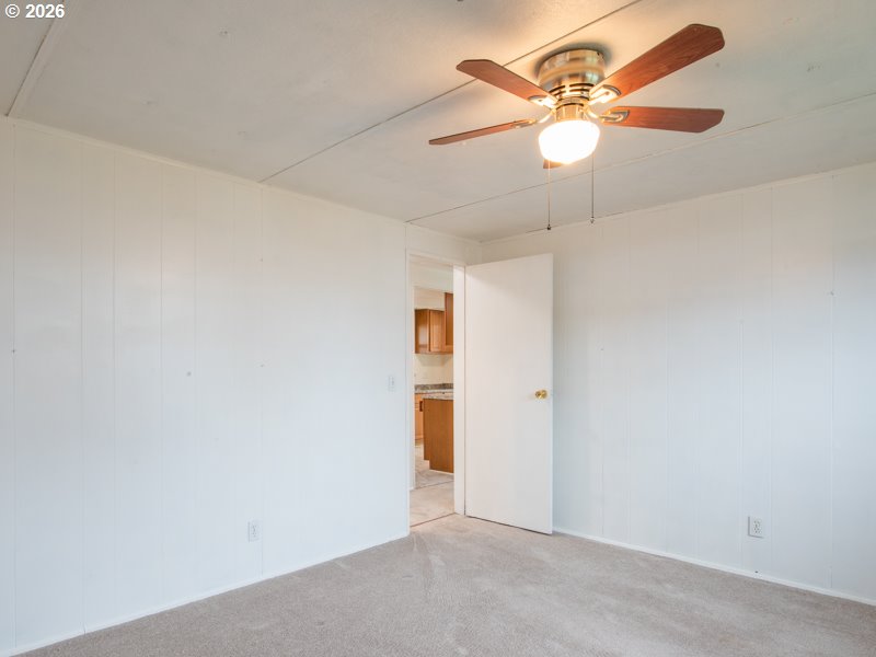 3950 Coburg Road, Unit 52 Eugene, OR 97408 - Photo 26 of 39