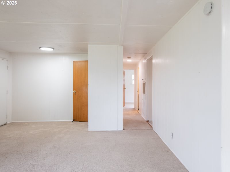 3950 Coburg Road, Unit 52 Eugene, OR 97408 - Photo 29 of 39