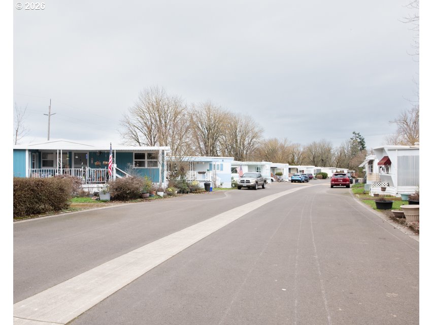 3950 Coburg Road, Unit 52 Eugene, OR 97408 - Photo 39 of 39