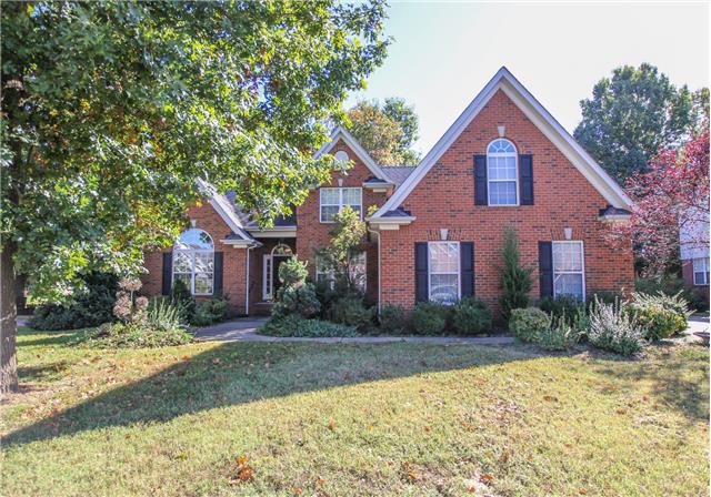 ALL BRICK  HOME ON A CUL DE SAC IN SOUGHT AFTER INDIAN HILLS COMMUNITY!!!