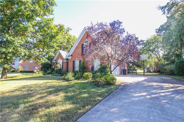 2911 Wolves Trail Murfreesboro, TN 37127 - Photo 3 of 13 SUPER CUTE!!!