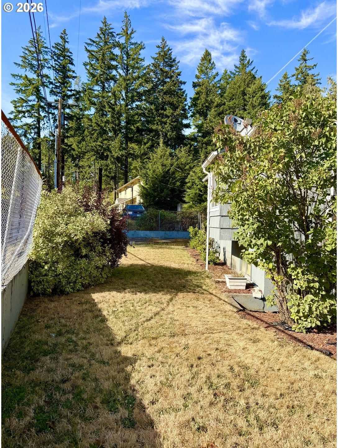 389 Northwest Gropper Road Stevenson, WA 98648 - Photo 4 of 25 Gallery Image 4