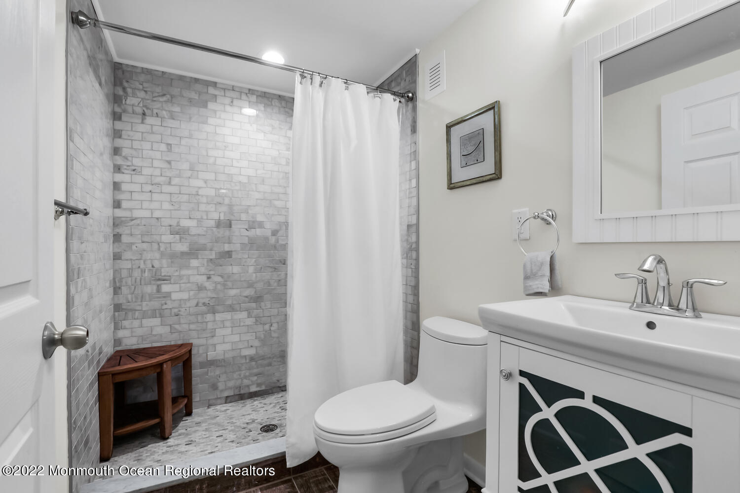 1 Hill Road Atlantic Highlands, NJ 07716 - Photo 20 of 28 Full Bath