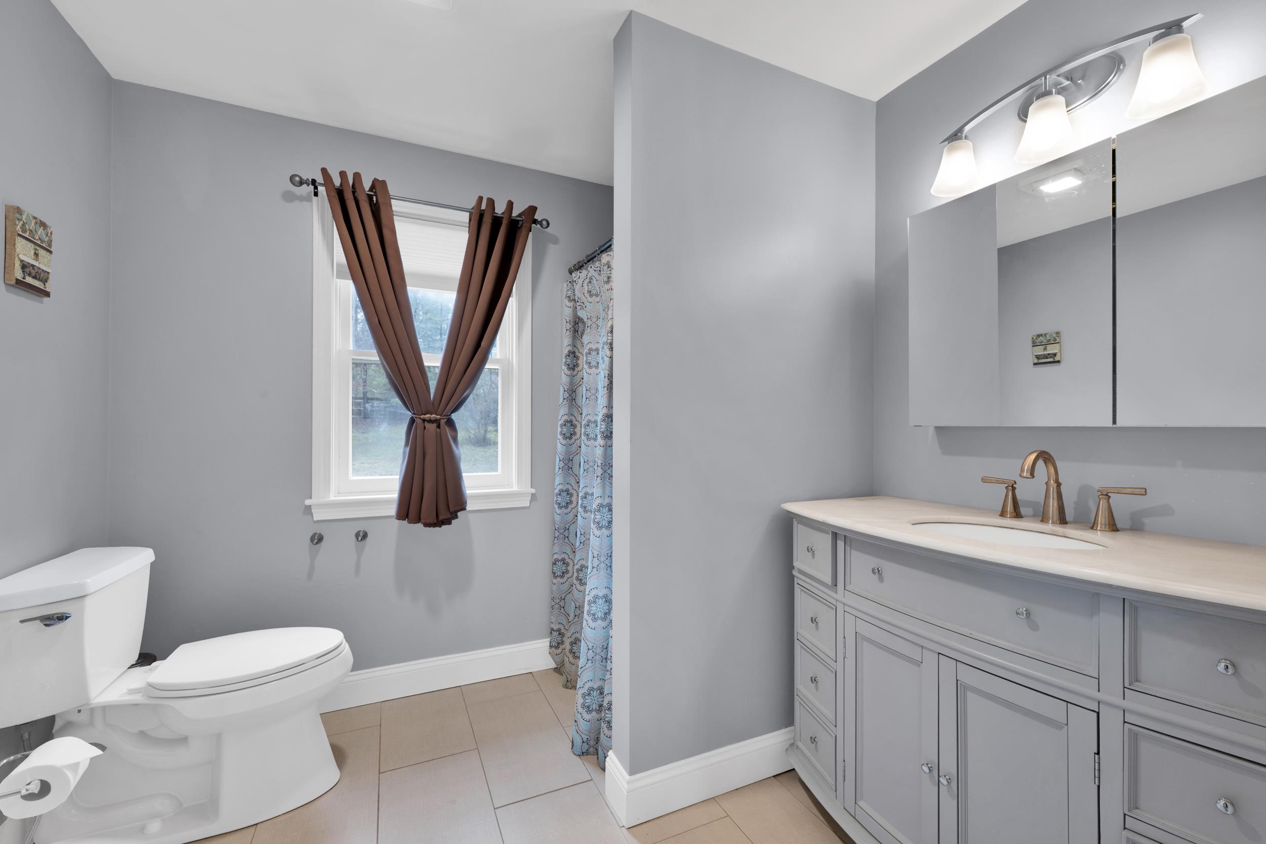 25 Riverview Circle Litchfield, NH 03052 - Photo 30 of 50