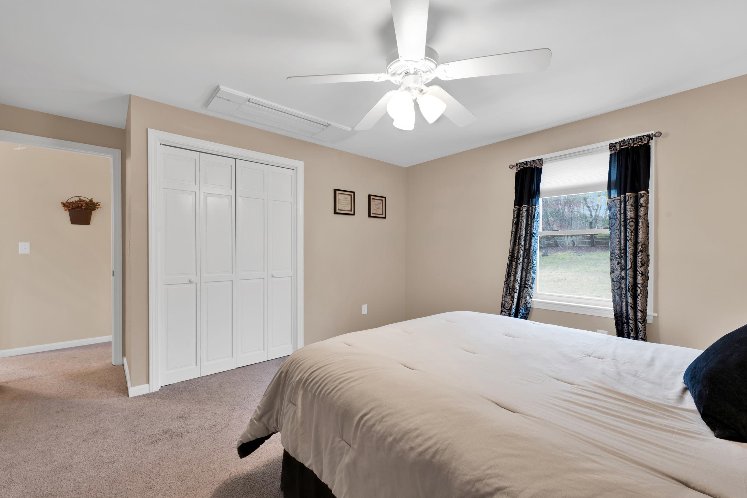 25 Riverview Circle Litchfield, NH 03052 - Photo 35 of 50