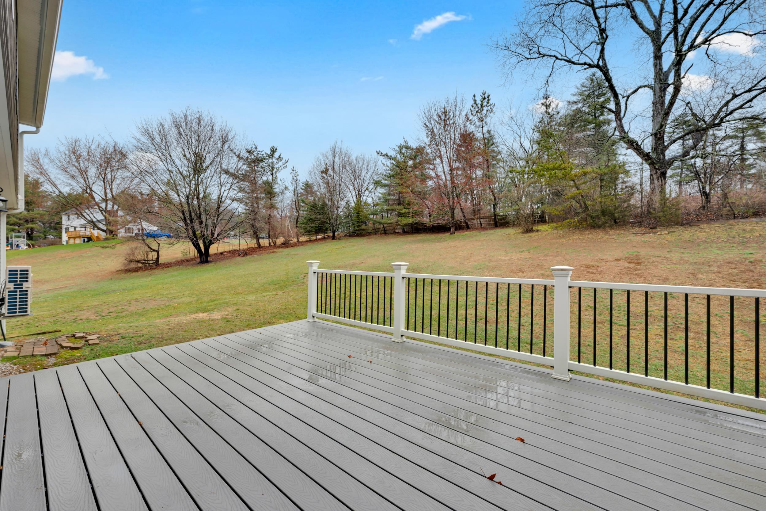 25 Riverview Circle Litchfield, NH 03052 - Photo 43 of 50
