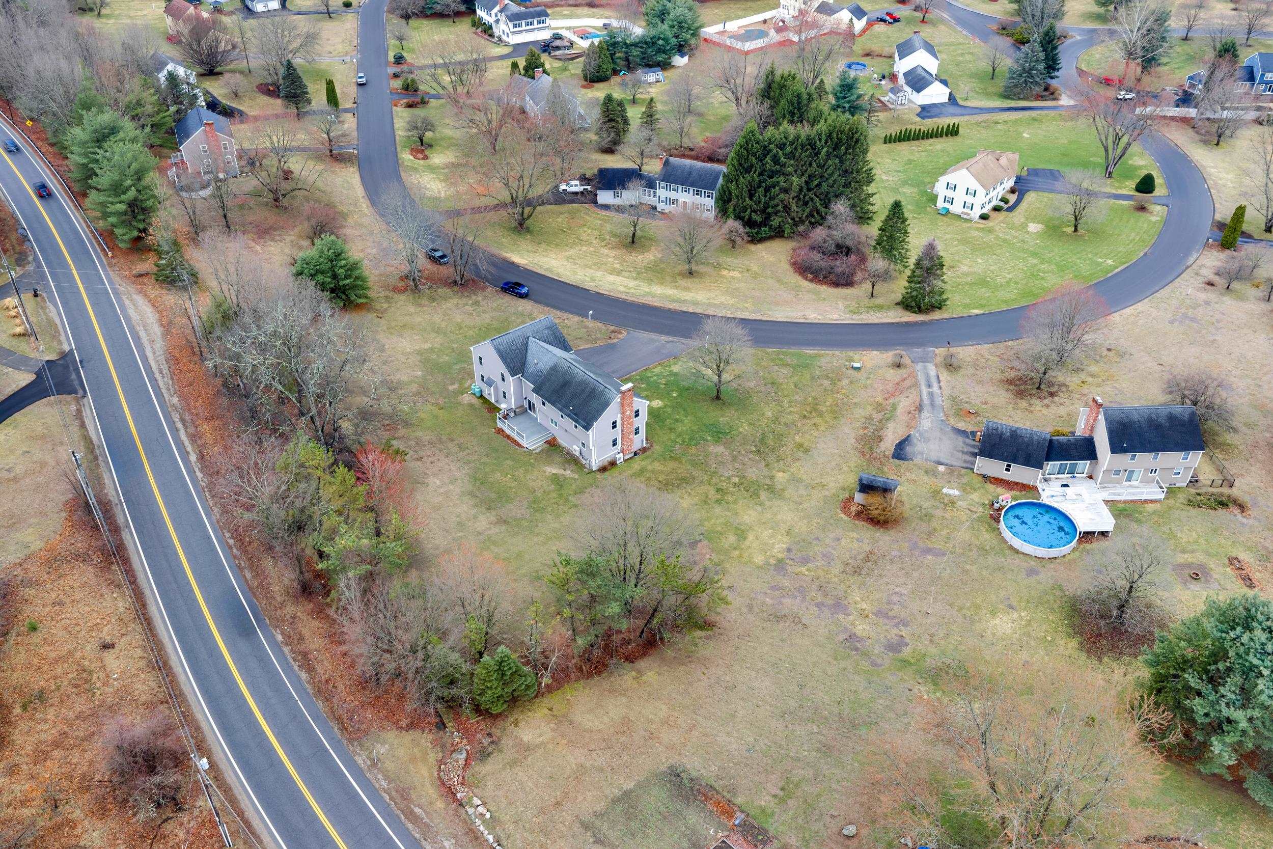 25 Riverview Circle Litchfield, NH 03052 - Photo 47 of 50