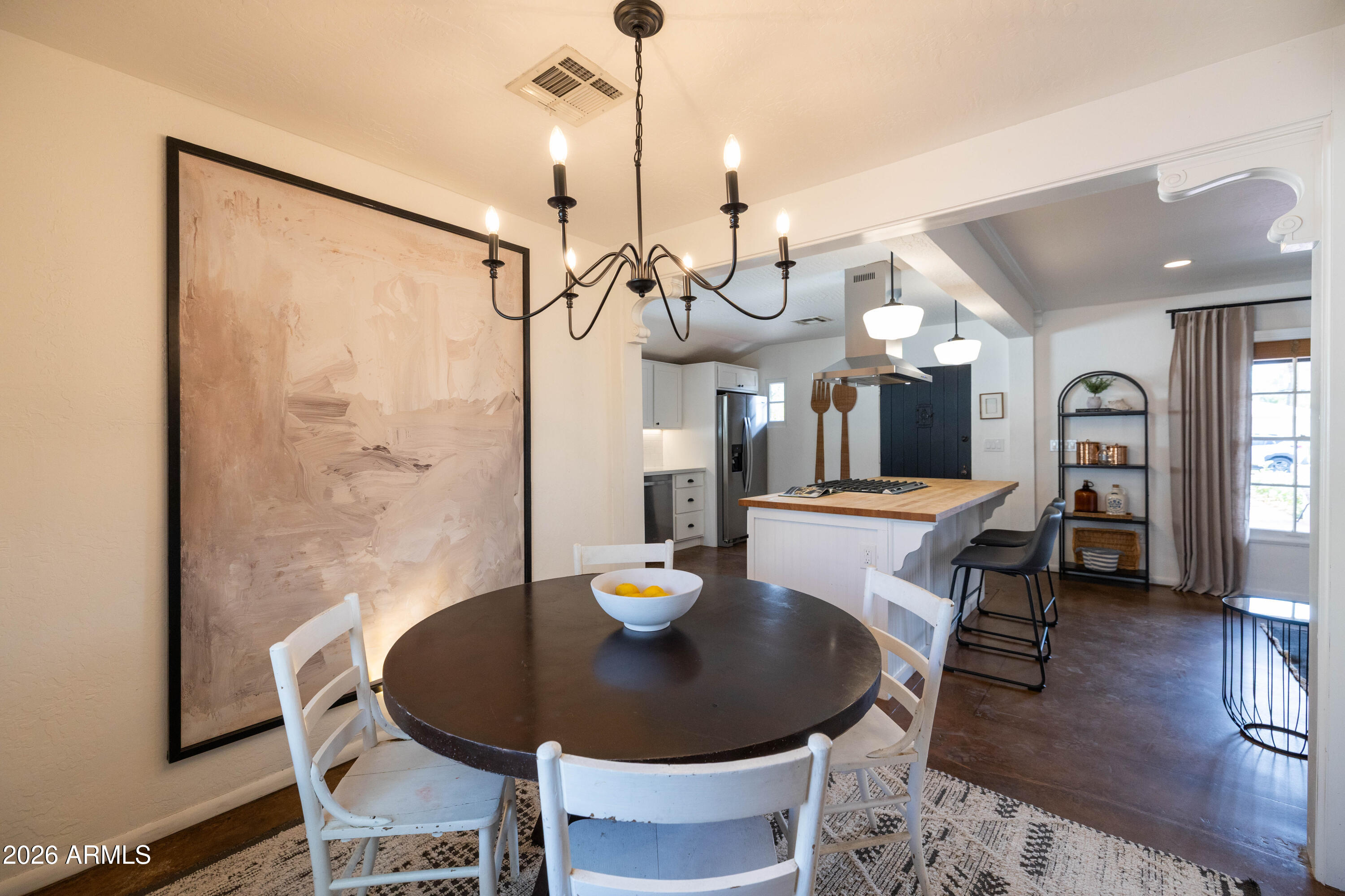 30 West Edgemont Avenue Phoenix, AZ 85013 - Photo 19 of 68 Dining room