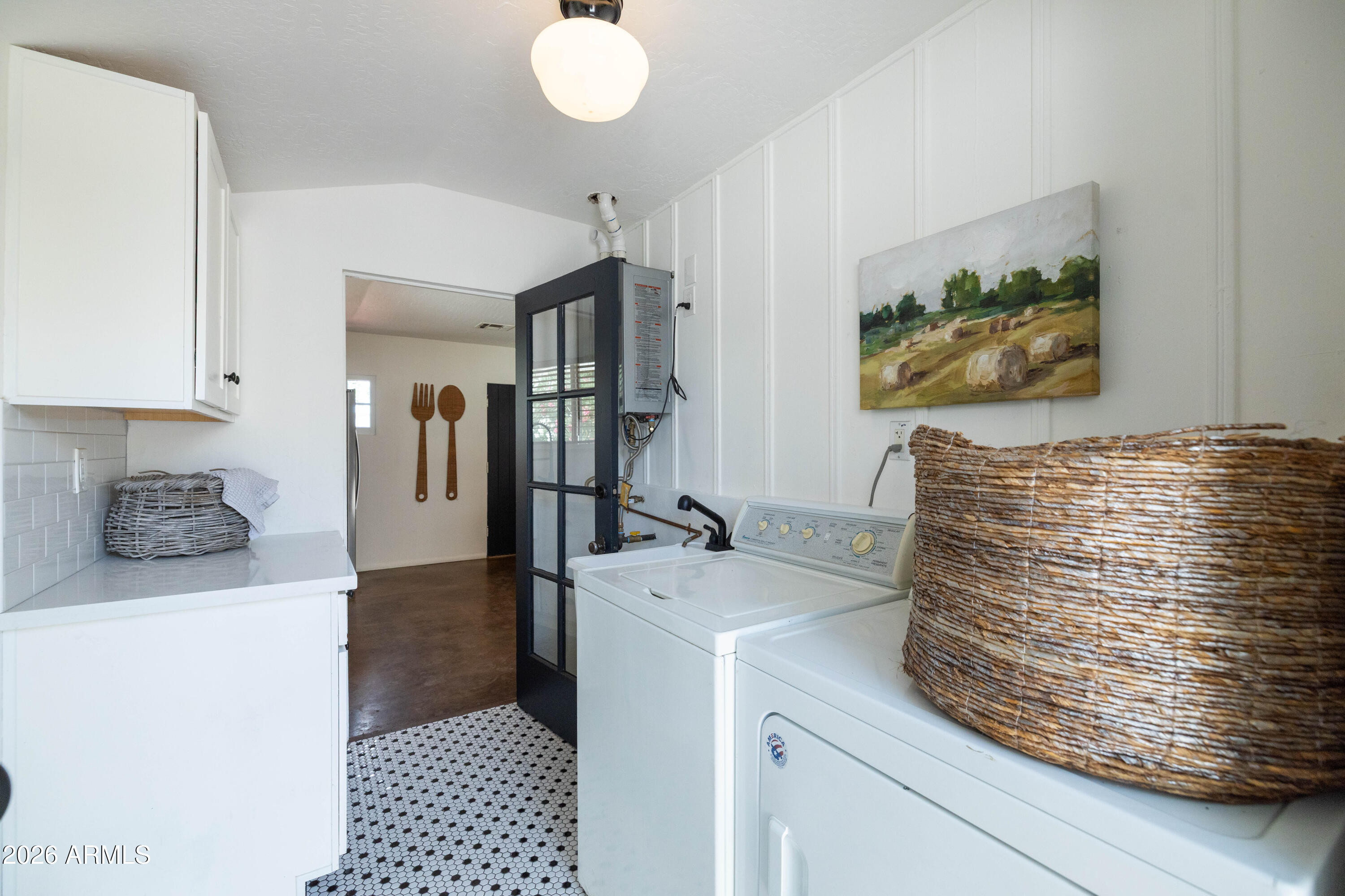 30 West Edgemont Avenue Phoenix, AZ 85013 - Photo 27 of 68 Laundry