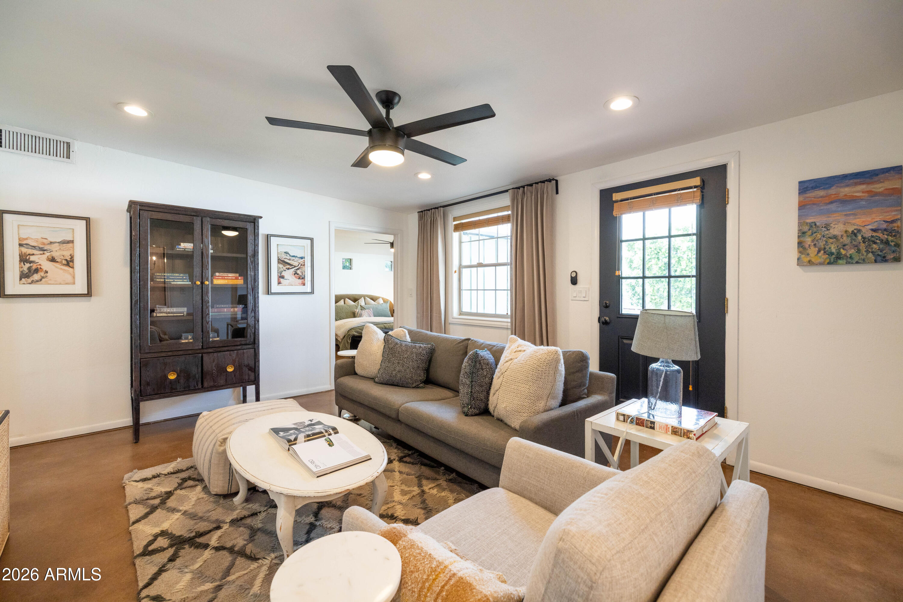 30 West Edgemont Avenue Phoenix, AZ 85013 - Photo 33 of 68 Family Room