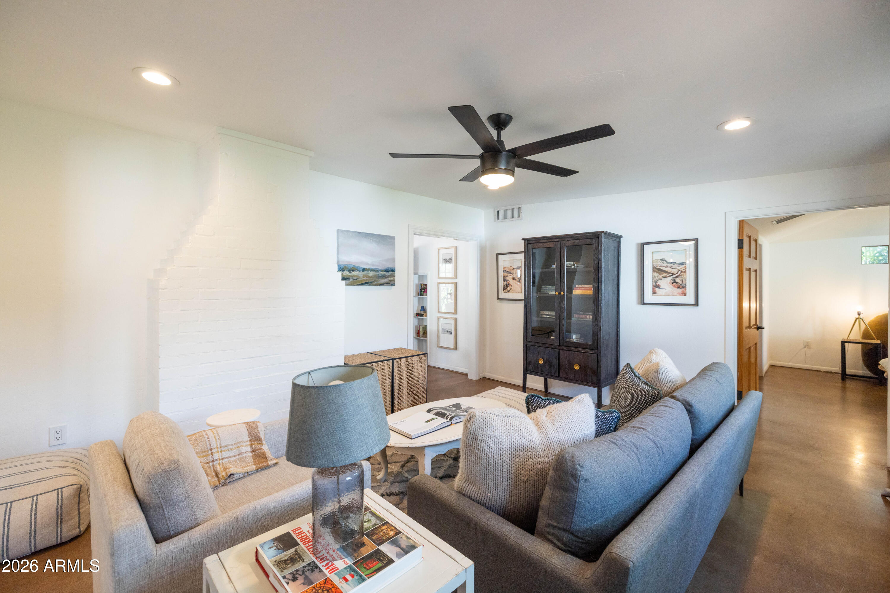 30 West Edgemont Avenue Phoenix, AZ 85013 - Photo 34 of 68 Family Room