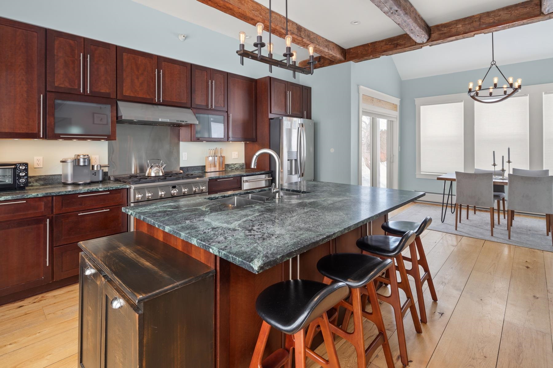 4706 Waterbury-Stowe Road, Unit 1&2 Waterbury, VT 05677 - Photo 25 of 49