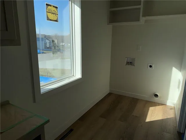 $460,500 | 704 Southeast 21st Street, Oak Grove, MO 64075