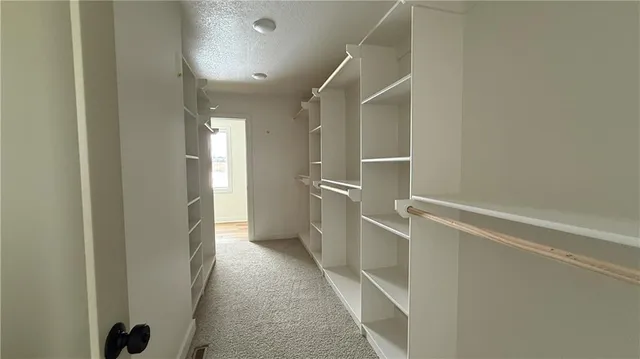 $460,500 | 704 Southeast 21st Street, Oak Grove, MO 64075