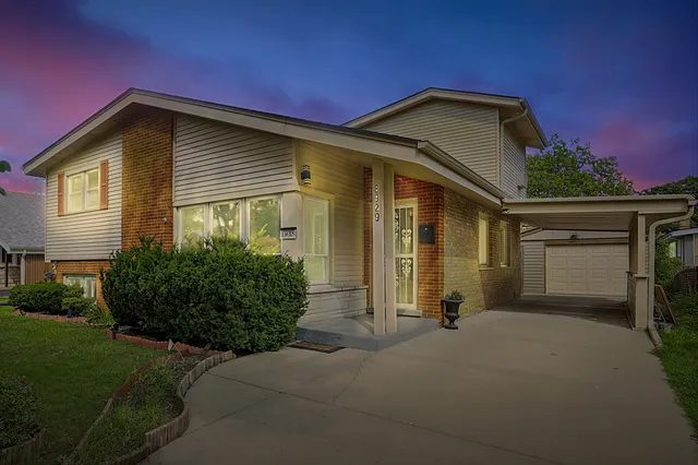 $529,900 | 8929 Cherry Avenue, Morton Grove, IL 60053