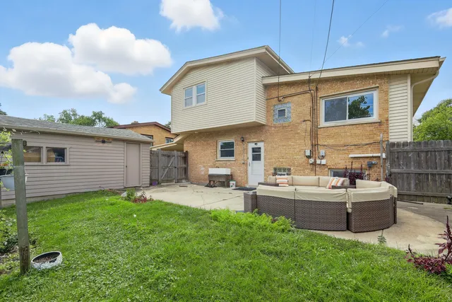 $529,900 | 8929 Cherry Avenue, Morton Grove, IL 60053