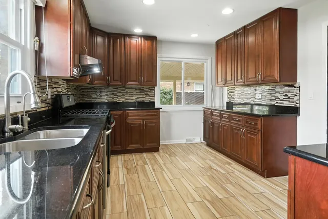 $529,900 | 8929 Cherry Avenue, Morton Grove, IL 60053