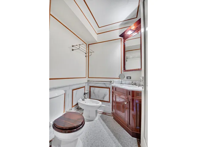 $6,800,000 | 1 Central Park South, Unit 1813 | Central Park South