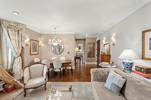 $6,800,000 | 1 Central Park South, Unit 1813 | Central Park South