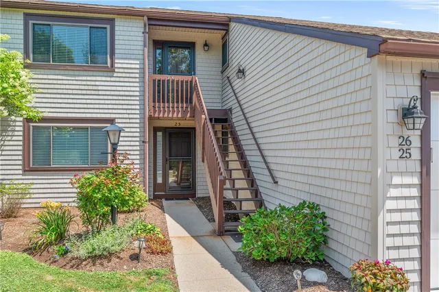 $449,900 | 30 Sweet Meadows Court, Unit 26, Narragansett, RI 02882