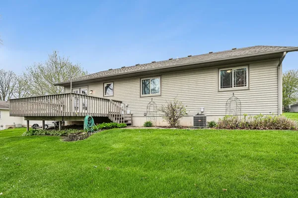 $369,900 | 428 West Seward Street, Poynette, WI 53955