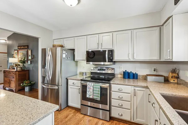 $369,900 | 428 West Seward Street, Poynette, WI 53955